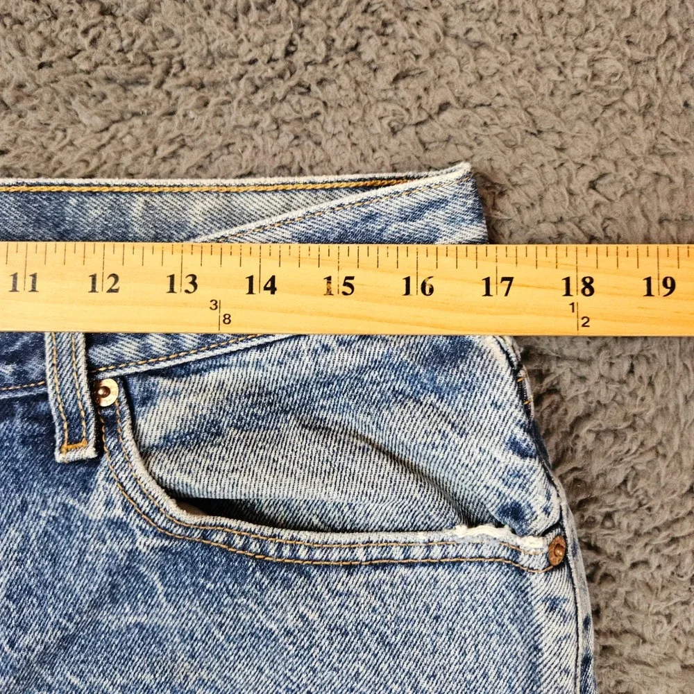 Levis brand levi